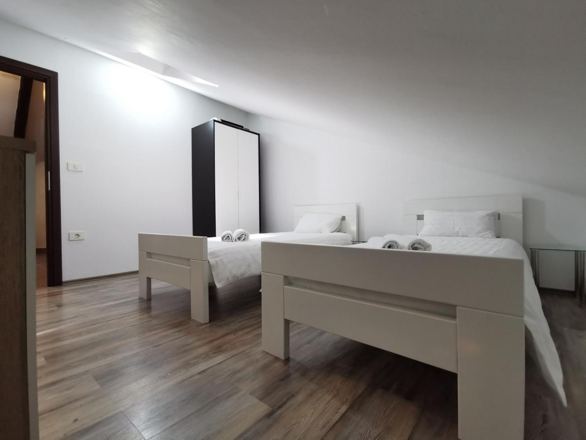 PUY Apartment Dina מראה חיצוני תמונה